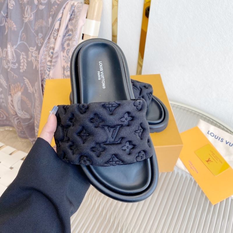 Louis Vuitton Slippers